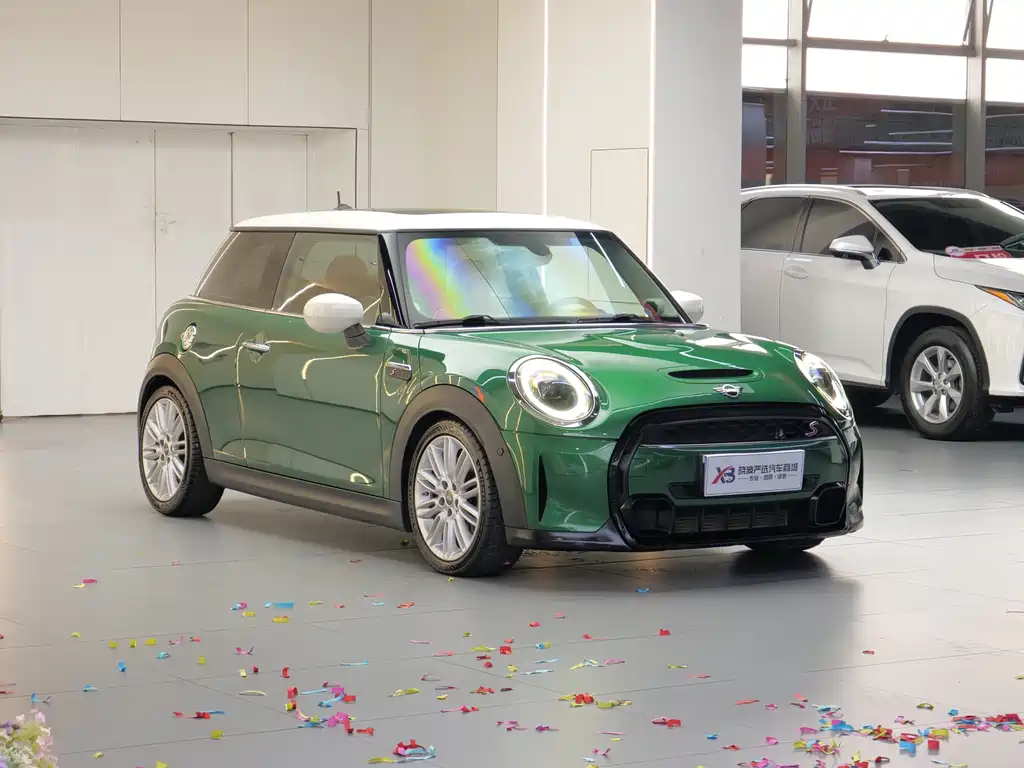 Mini 2022 2.0T Cooper S Classic Pie купить на сайте DeffCars