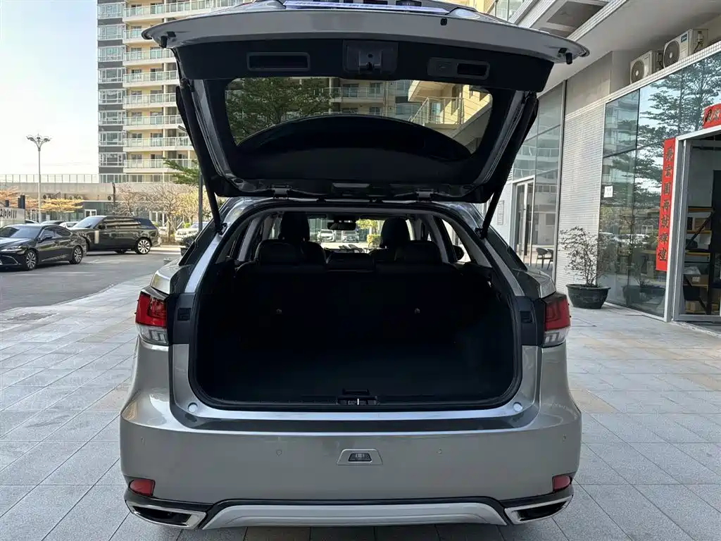 Lexus RX 2020 facelift 300 two-wheel drive elite version купить на сайте DeffCars