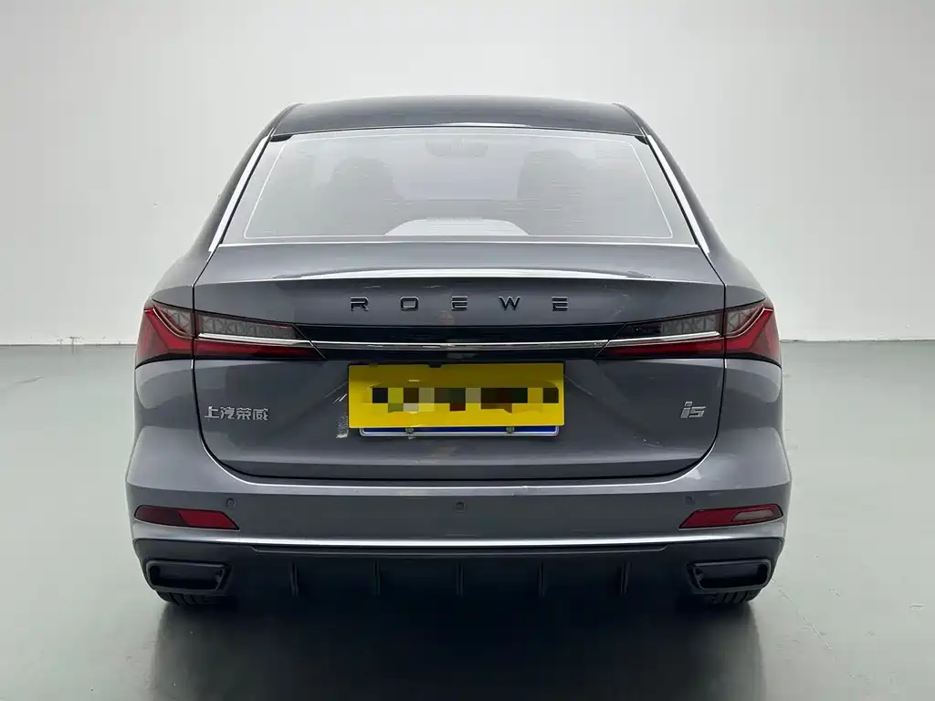 Roewe i5 2026 1.5L CVT Deluxe Edition купить на сайте DeffCars