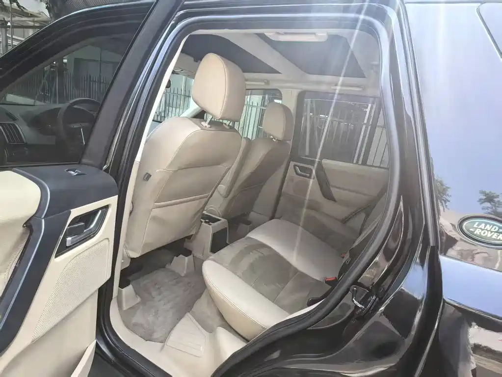 Freelander 2 2012 2.0T Si4 HSE gasoline version купить на сайте DeffCars