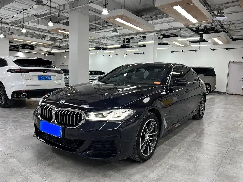 BMW 5 Series 2021 525Li M Sports Package купить на сайте DeffCars