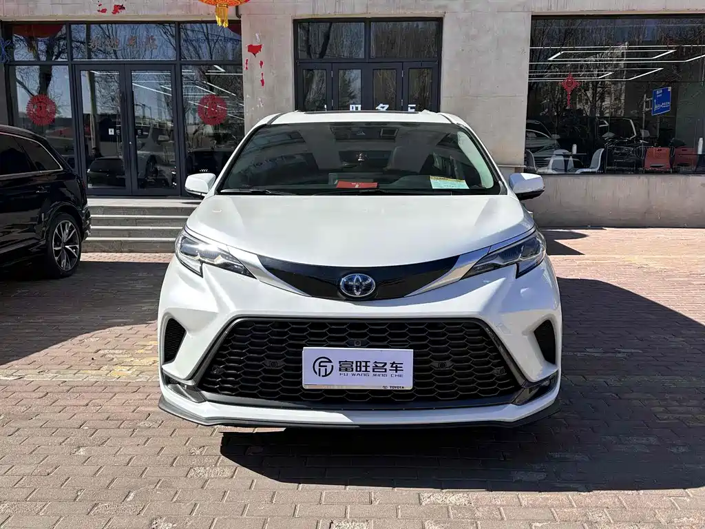 Grevia 2023 2.5L Hybrid Premium PLUS Edition купить на сайте DeffCars