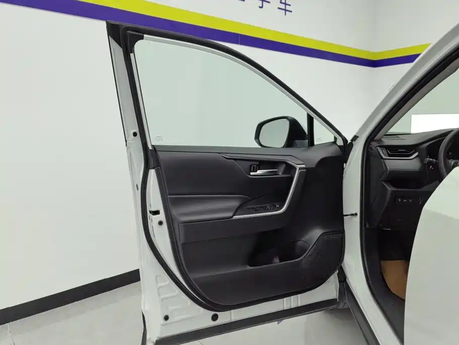 Weilanda 2020 2.0L CVT four-wheel drive technology version купить на сайте DeffCars