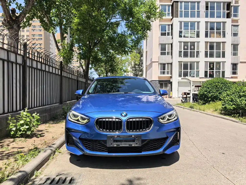 BMW 1 Series 2020 120i M Sports Package купить на сайте DeffCars