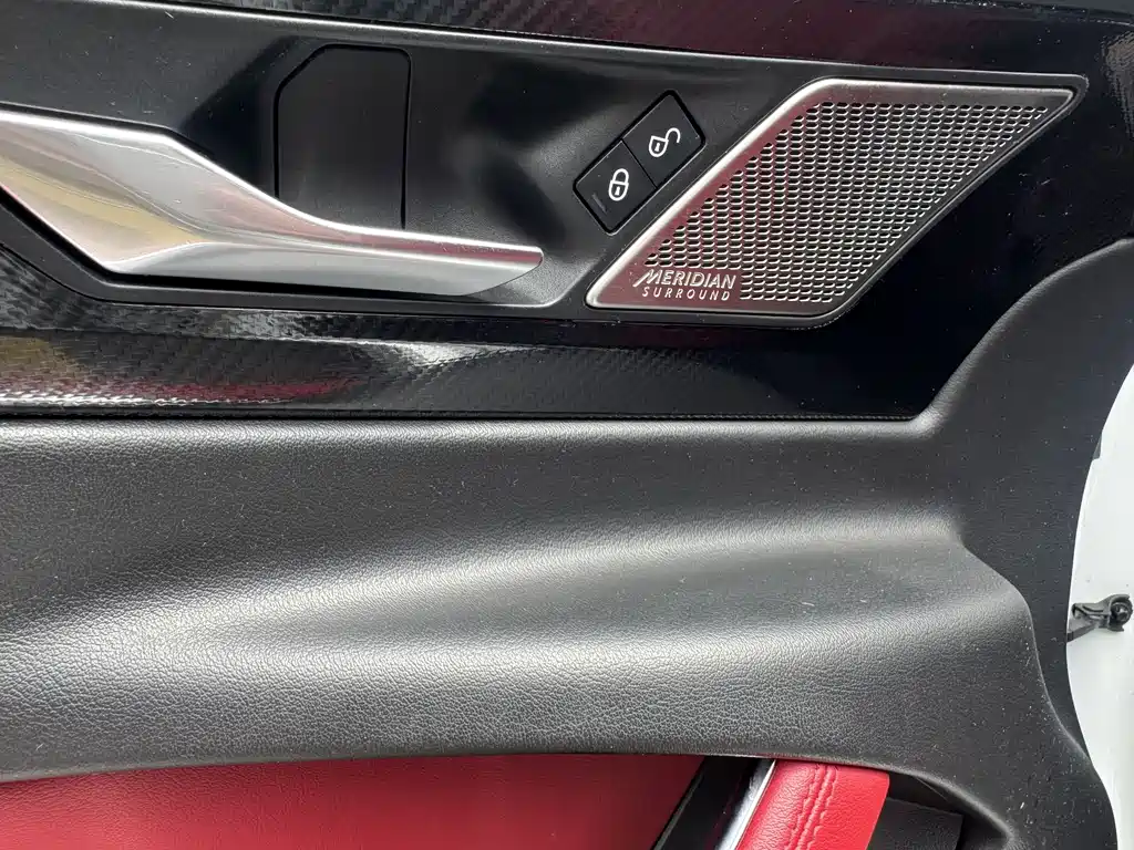 Jaguar XEL 2020 2.0T 200PS R-DYNAMIC S Advanced Sports Edition купить на сайте DeffCars