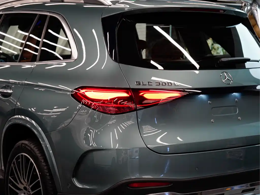 Mercedes-Benz GLC 2025 GLC 300 L 4MATIC luxury model 5 seats купить на сайте DeffCars