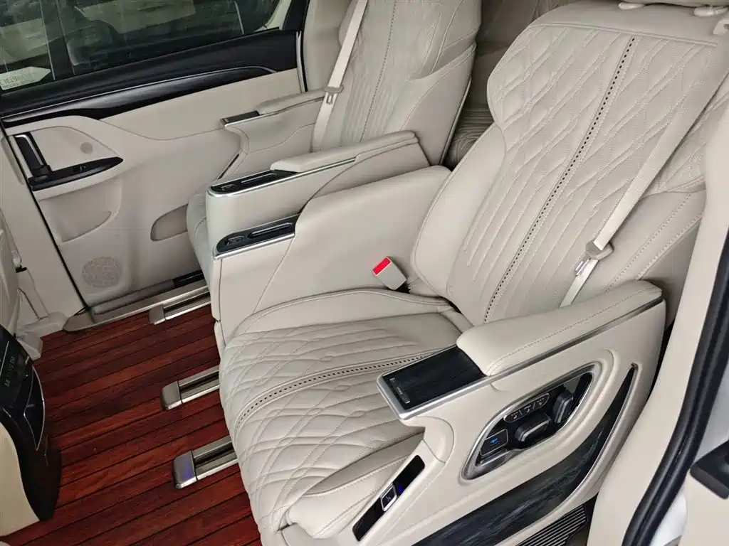 Buick GL8 2022 ES Lu Zun 653T Comfort Type купить на сайте DeffCars
