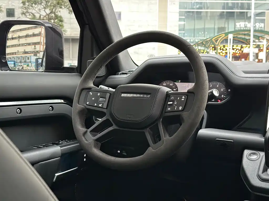 Land Rover Defender 2023 110 5.0T V8 купить на сайте DeffCars