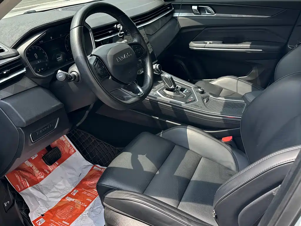 Lynk & Co 01 2021 2.0TD 2WD Pro купить на сайте DeffCars