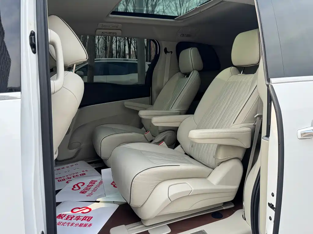 Buick GL8 2022 land business class 652T smart premium type купить на сайте DeffCars