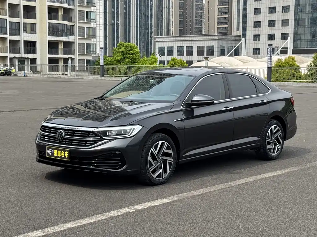 Sagitar 2023 300TSI DSG Excellence Edition купить на сайте DeffCars