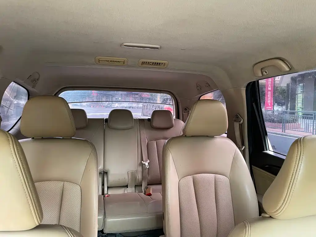 Baojun 730 2016 1.5L manual comfort type 7 seats National V купить на сайте DeffCars