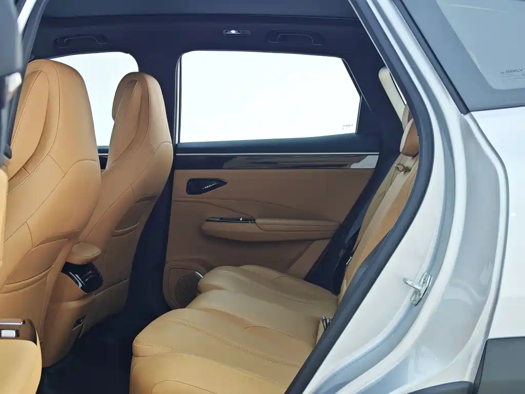 Galaxy L7 2025 EM-i 115km Discovery+ Edition купить на сайте DeffCars