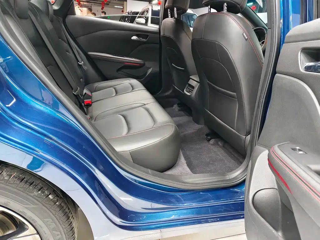 Cruze 2020 mild hybrid RS 330T automatic smooth version купить на сайте DeffCars
