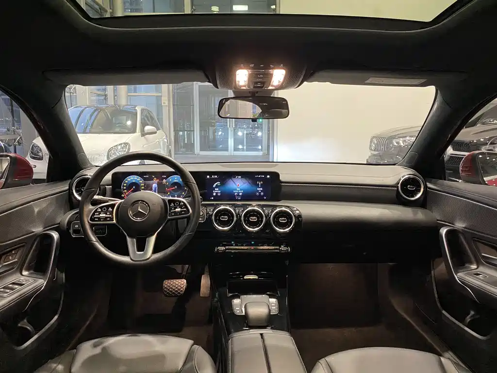 Mercedes-Benz A-Class 2022 A 180 L купить на сайте DeffCars