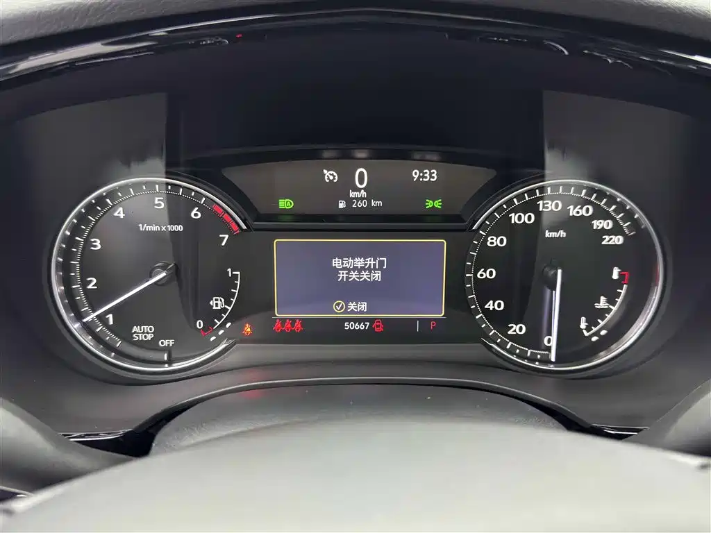 Cadillac XT6 2022 2.0T seven-seat two-wheel drive luxury model купить на сайте DeffCars