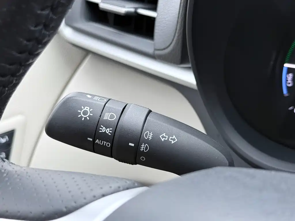 Grevia 2022 2.5L Hybrid Premium Edition купить на сайте DeffCars