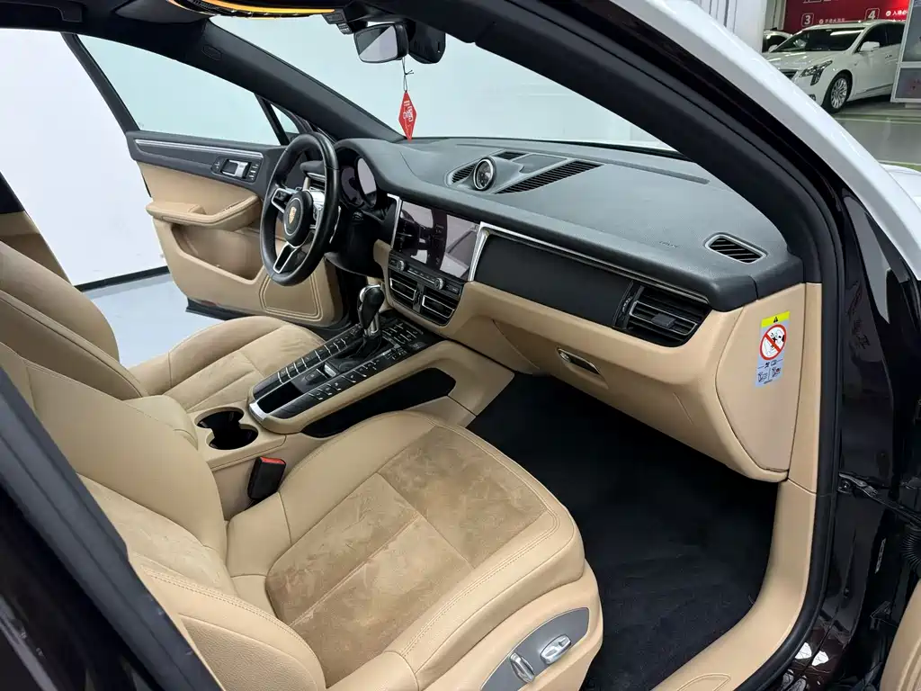 Macan 2018 Macan 2.0T купить на сайте DeffCars