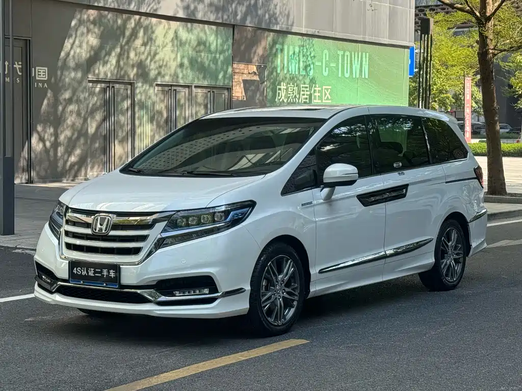 Alison 2019 2.0L Hybrid Deluxe Edition купить на сайте DeffCars