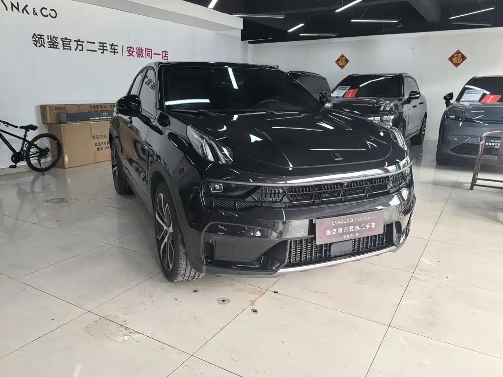 Lynk & Co 05 2023 2.0TD four-wheel drive Halo купить на сайте DeffCars