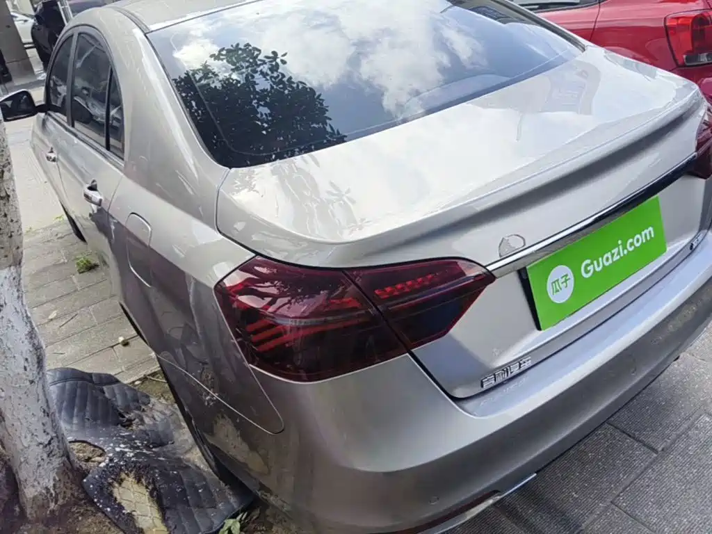 Emgrand 2020 1.5L CVT upward version купить на сайте DeffCars