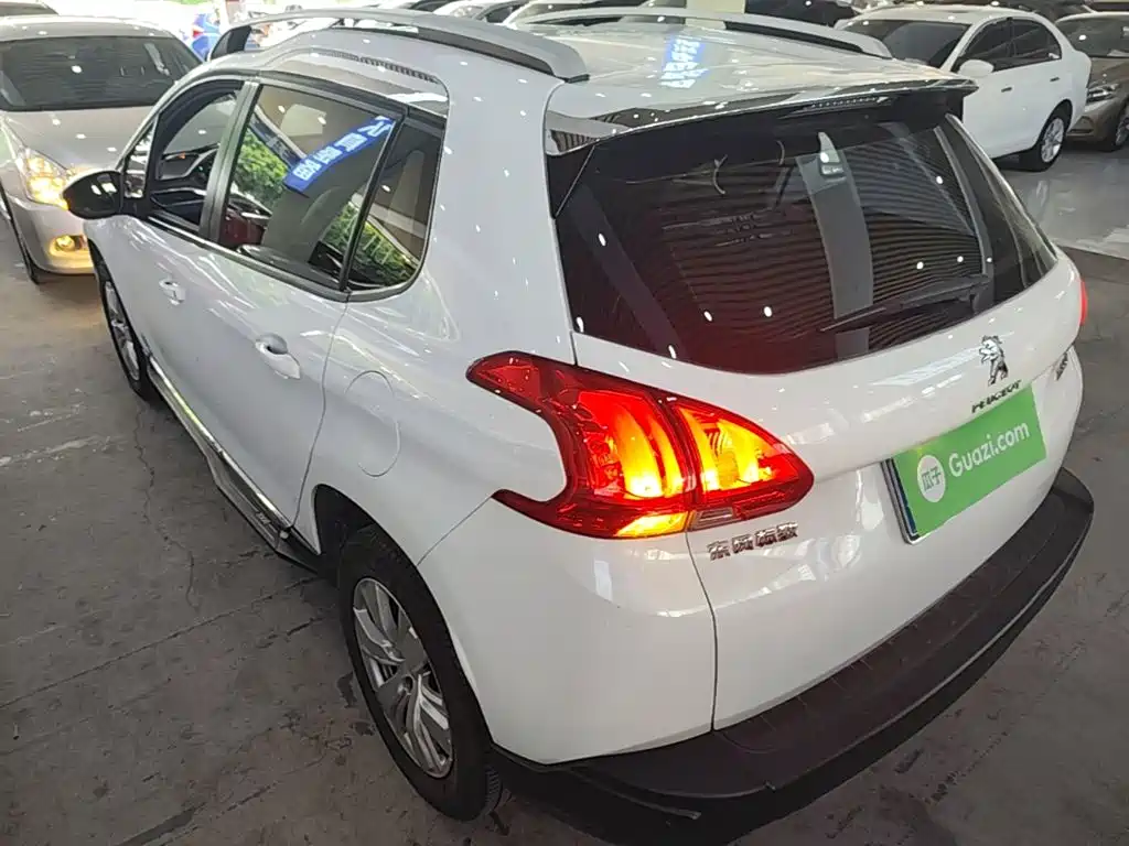 Peugeot 2008 2014 1.6L Automatic Fashion Edition купить на сайте DeffCars