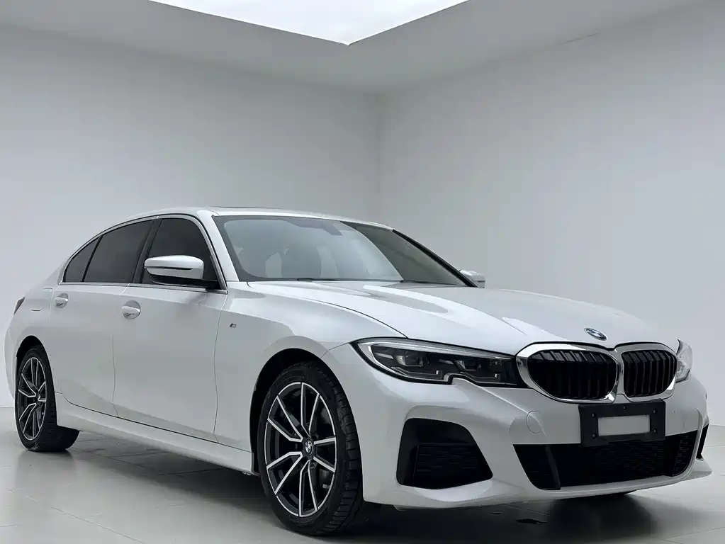 BMW 3 Series 2022 320Li M Sports Package купить на сайте DeffCars