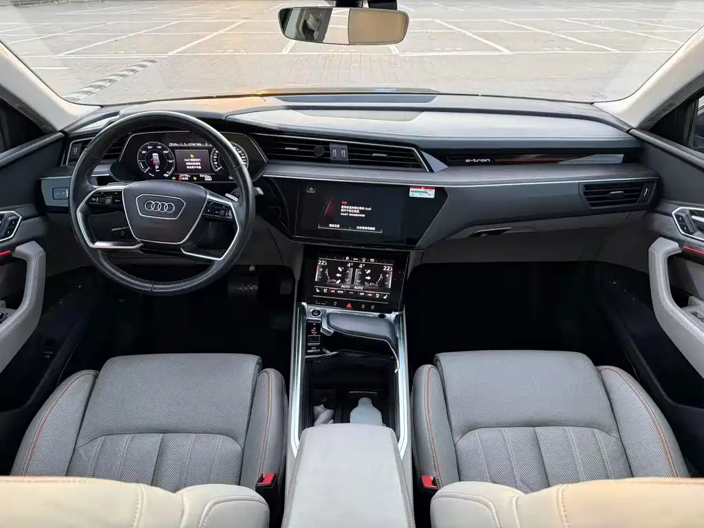 Audi e-tron imported 2021 Sportback 55 quattro model selection купить на сайте DeffCars