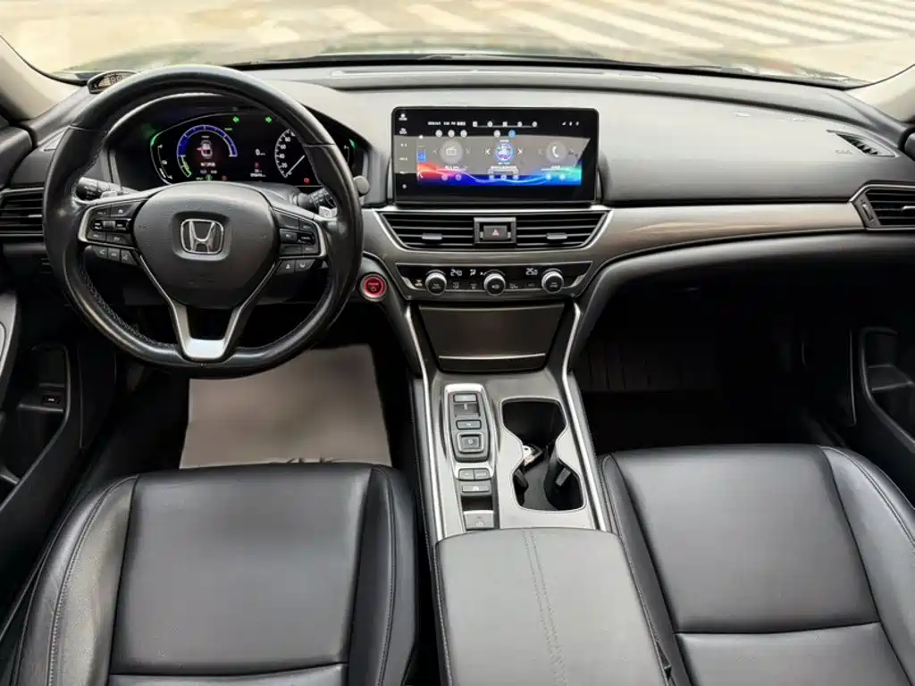 Accord 2022 Sharp Hybrid 2.0L Collar Edition купить на сайте DeffCars