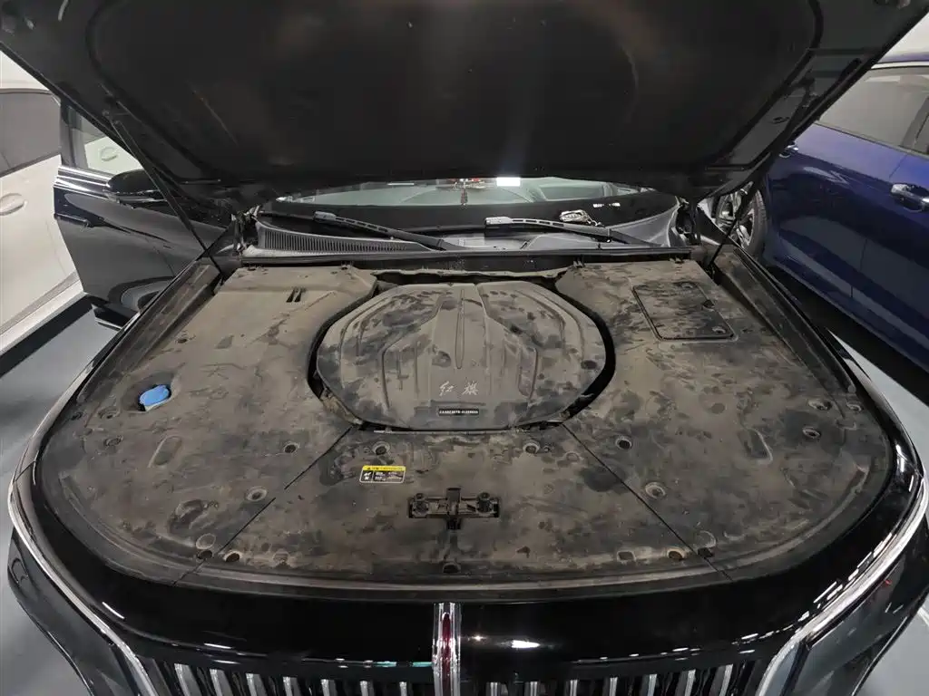 Hongqi H9 2020 2.0T Zhilian Qichang Edition купить на сайте DeffCars