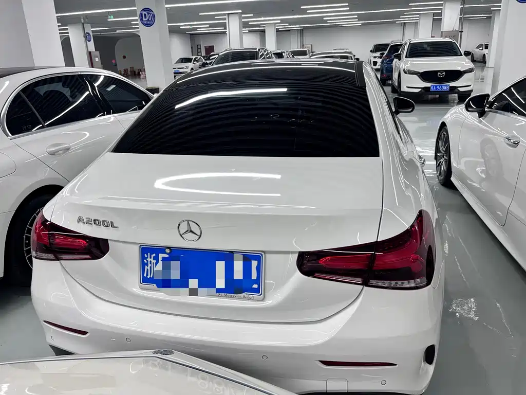 Mercedes-Benz A-Class 2021 A 200 L Sports Sedan Fashionable купить на сайте DeffCars