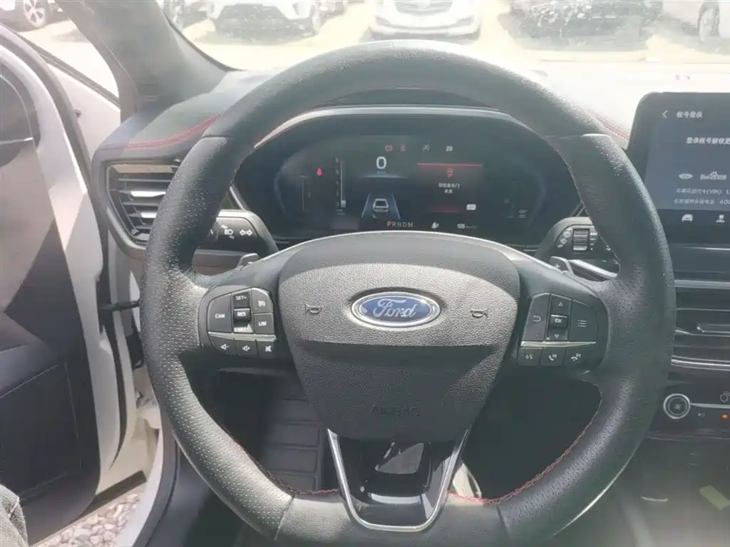 Focus 2021 Hatchback EcoBoost 180 Automatic ST Line купить на сайте DeffCars