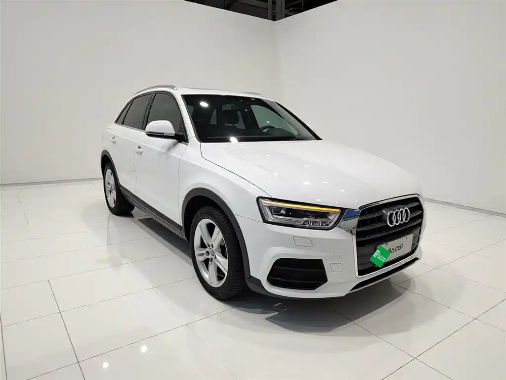 Audi Q3 2018 30th Anniversary Model 30 TFSI Fashion Model купить на сайте DeffCars