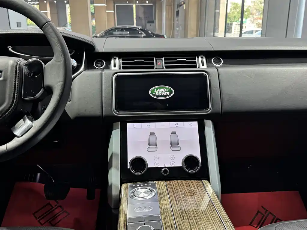 2019 Range Rover 3.0 SCV6 Legendary Edition купить на сайте DeffCars