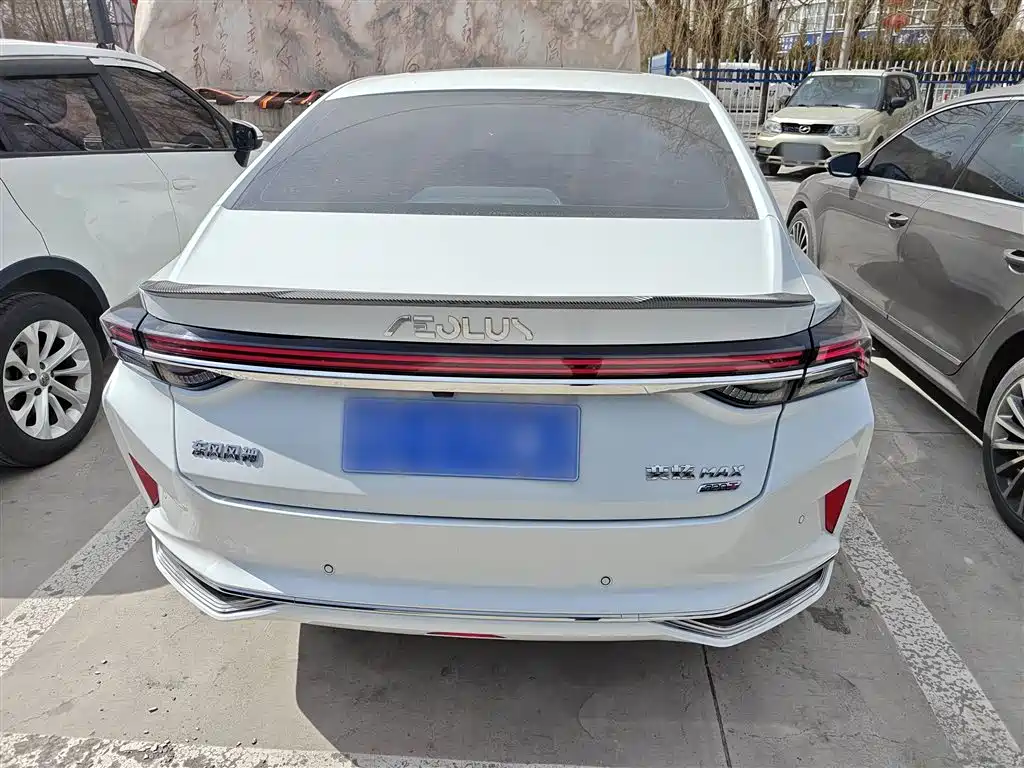 Yixuan MAX 2023 1.5T super dad version купить на сайте DeffCars