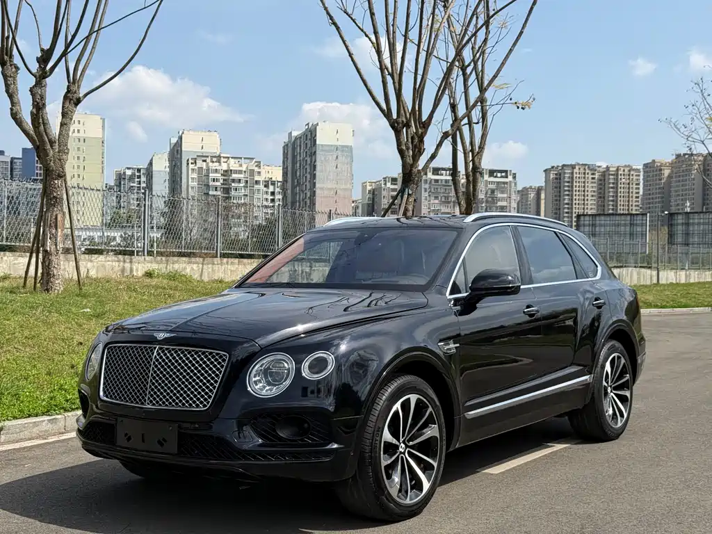 Bentayga 2016 6.0T Standard Edition купить на сайте DeffCars