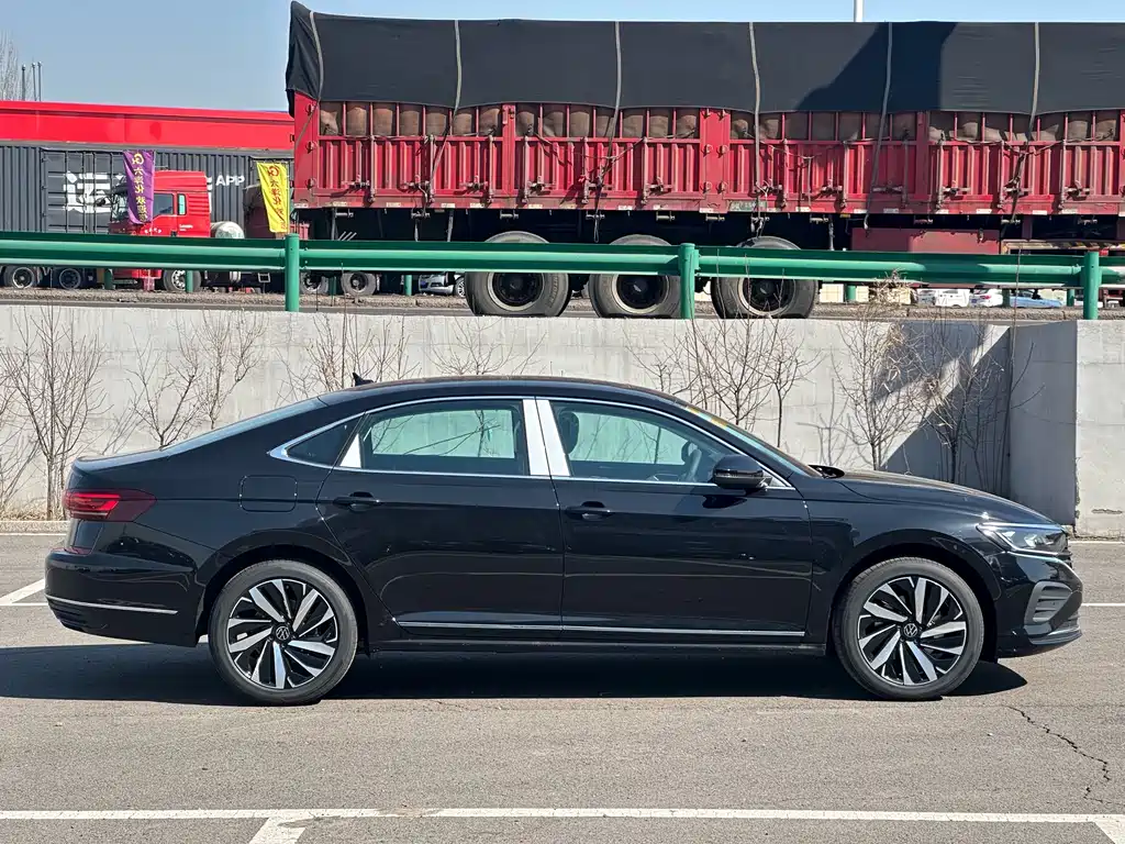 Passat 2026 Outstanding Model 330TSI Elite Edition купить на сайте DeffCars