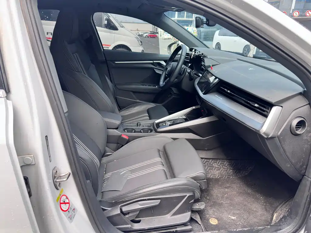 Audi A3 2024 Sportback 35 TFSI stylish and sporty купить на сайте DeffCars