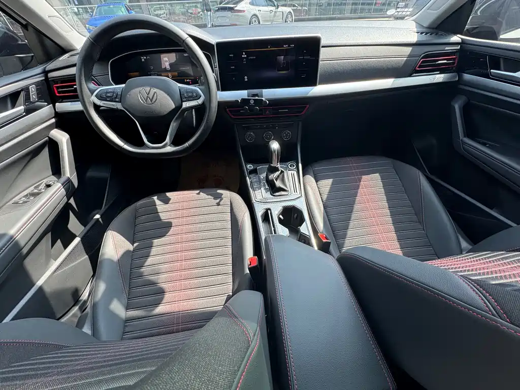 Lavida 2023 280TSI DSG Starry Sky Full Edition купить на сайте DeffCars