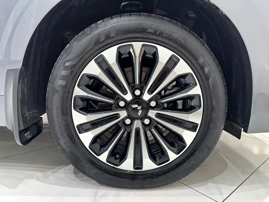 Wuling Jiachen 2022 1.5T CVT exclusive flagship model купить на сайте DeffCars