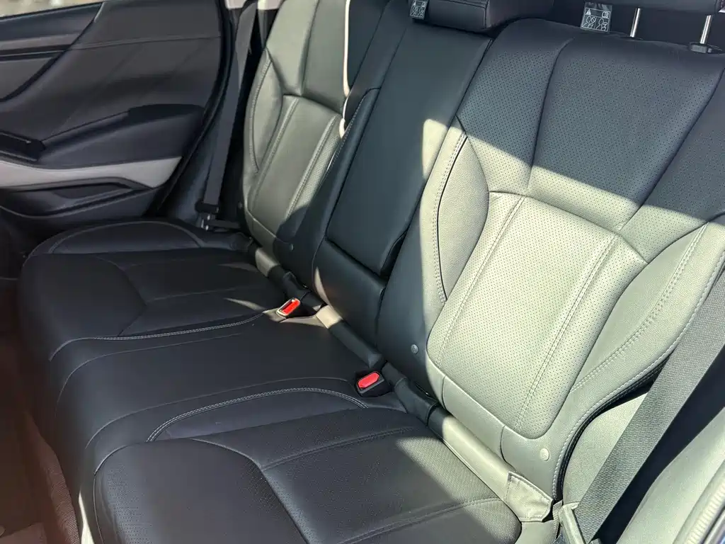 Forester 2022 2.0i AWD Deluxe Edition купить на сайте DeffCars