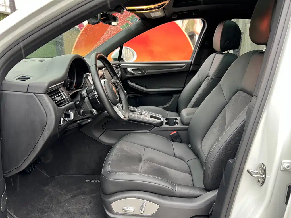 Macan 2018 Macan 2.0T купить на сайте DeffCars