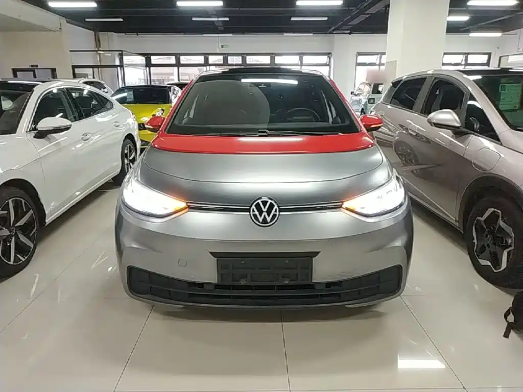 Volkswagen ID.3 2024 Outstanding Edition купить на сайте DeffCars