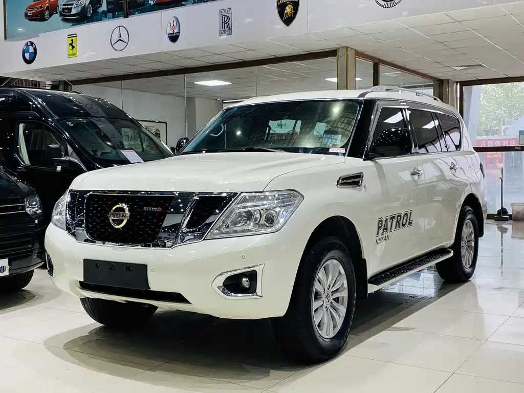 Patrol 2018 4.0L LinkedIn model купить на сайте DeffCars