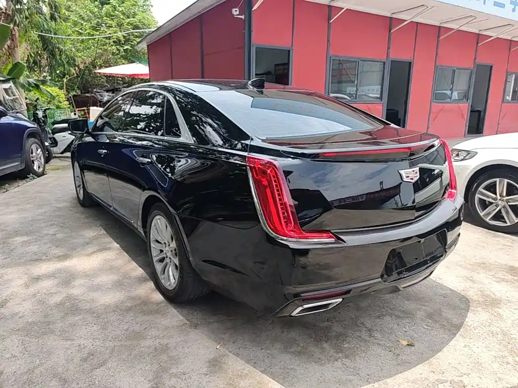 Cadillac XTS 2018 28T Elite купить на сайте DeffCars