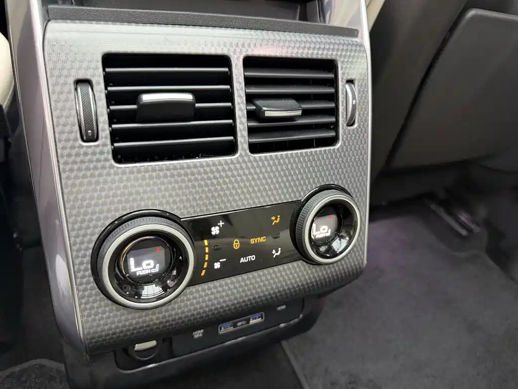 Range Rover Sport 2020 3.0 L6 SE купить на сайте DeffCars