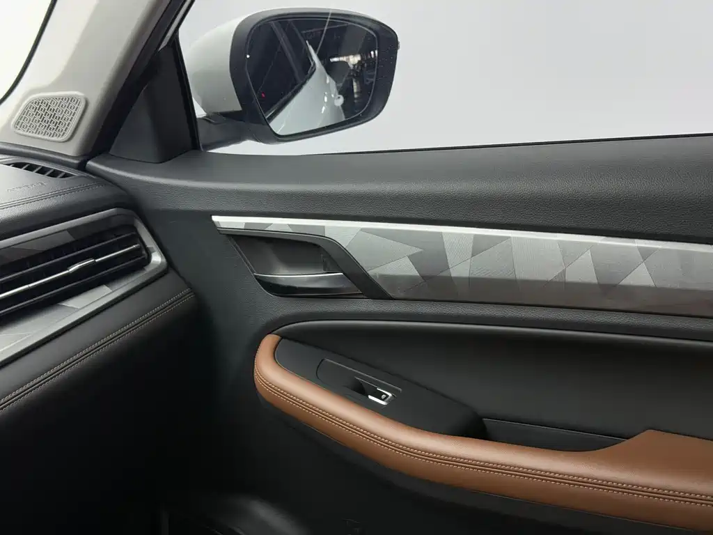 Vision X6 2021 PRO 1.4T Automatic Premium Model купить на сайте DeffCars
