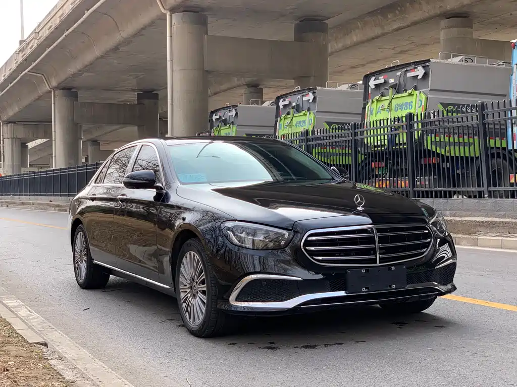 Mercedes-Benz E-Class 2023 E 300 L Luxury Model купить на сайте DeffCars