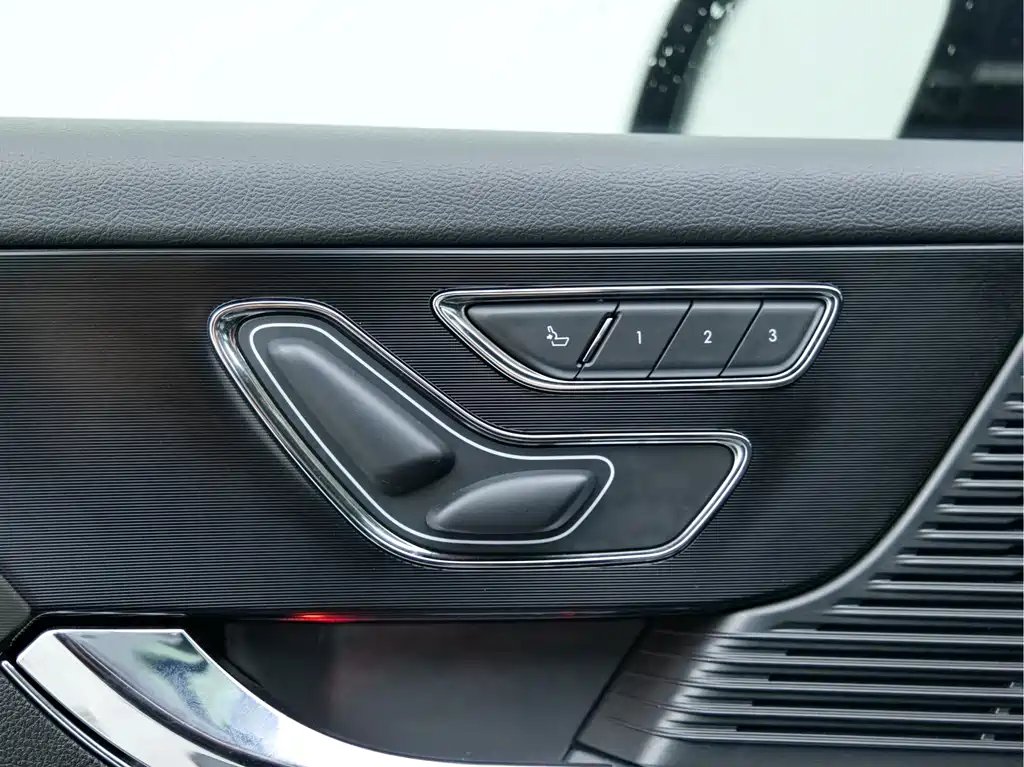 Adventurer 2020 2.0T Two-wheel drive Premium Edition купить на сайте DeffCars