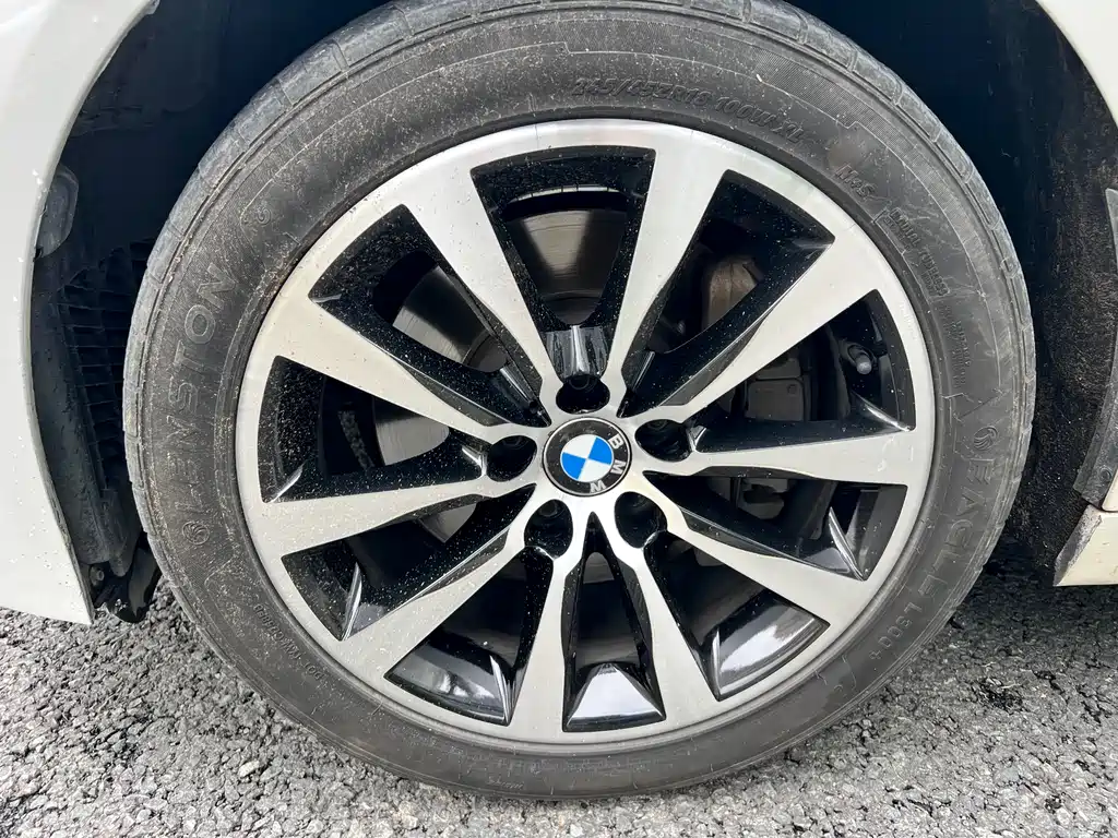 BMW 5 Series 2011 535Li Leading Model купить на сайте DeffCars